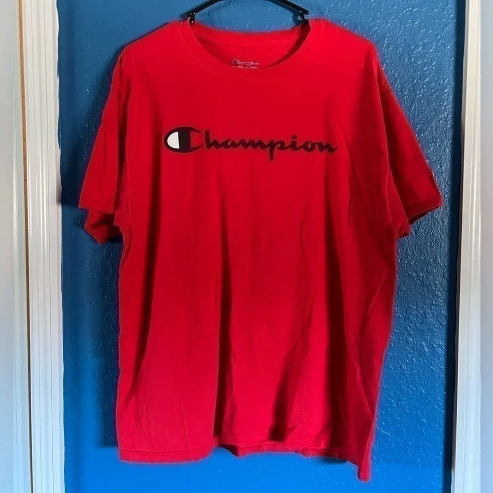 Champions men’s tshirt size L - Picture 1 of 1